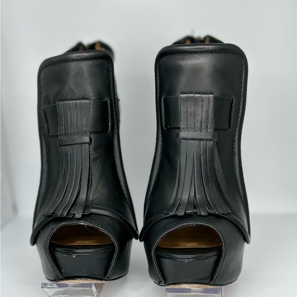 LAMB shoes size 8